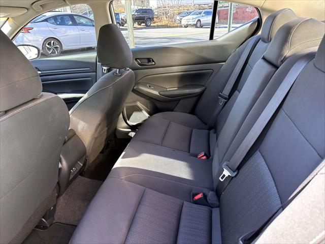 2025 Nissan Altima SV FWD [22]