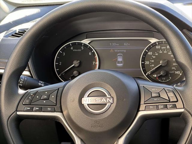 2025 Nissan Altima SV FWD [25]
