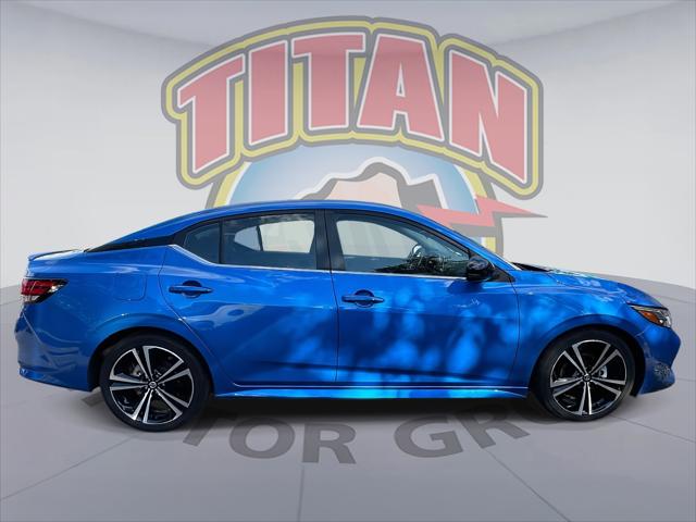 2023 Nissan Sentra SR Xtronic CVT [1]