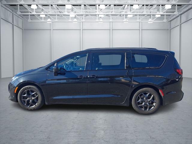 2018 Chrysler Pacifica Touring L Plus 2018 Chrysler Pacifica Touring L Plus