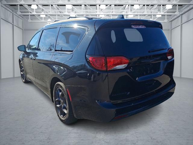 2018 Chrysler Pacifica Touring L Plus 2018 Chrysler Pacifica Touring L Plus