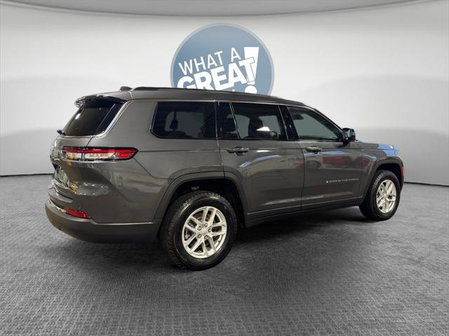 2022 Jeep Grand Cherokee L Laredo 4x4 2022 Jeep Grand Cherokee L Laredo 4x4
