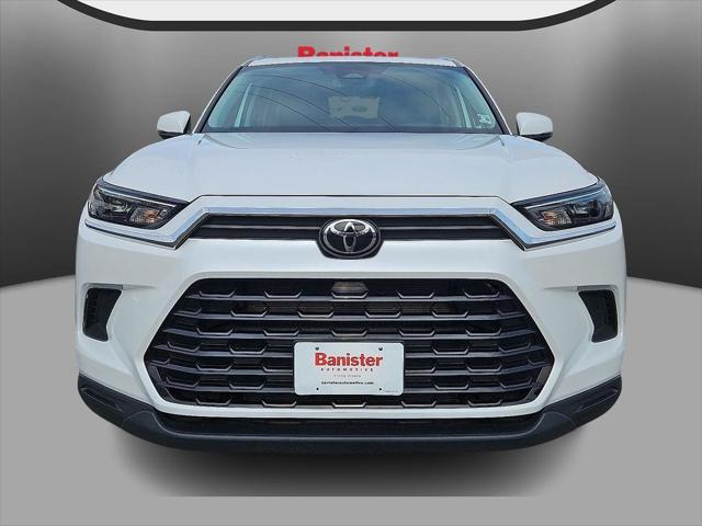 2024 Toyota Grand Highlander XLE 2024 Toyota Grand Highlander XLE