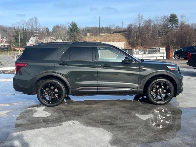 2023 Ford Explorer ST-Line 2023 Ford Explorer ST-Line
