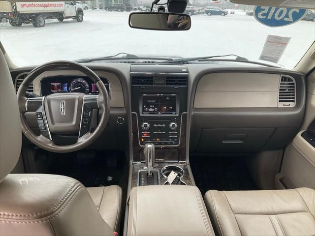 2015 Lincoln Navigator Base 2015 Lincoln Navigator Base