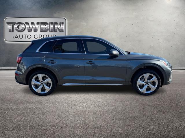 2022 Audi Q5 Premium Plus 45 TFSI S line quattro S tronic 2022 Audi Q5 Premium Plus 45 TFSI S line quattro S tronic