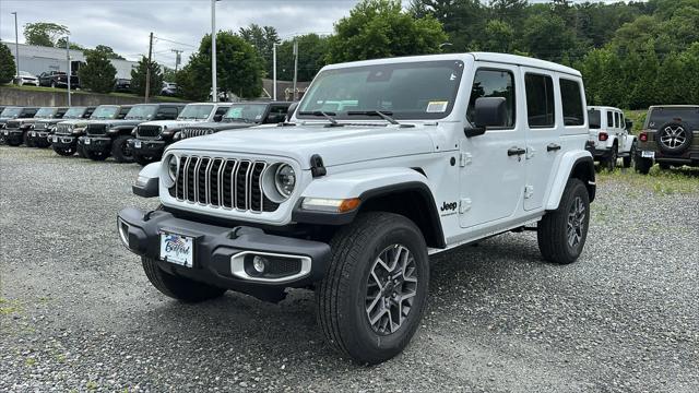 2025 Jeep Wrangler 4-Door Sahara 4x4