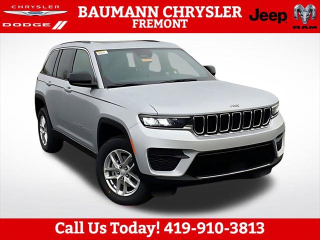 2025 Jeep Grand Cherokee Laredo X 4x4 for sale in Freemont, OH