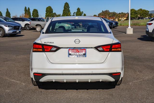 2025 Nissan Altima SV FWD