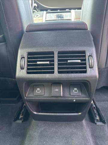 2023 Land Rover Discovery Sport SE R-Dynamic