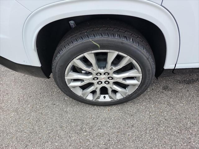 2026 GMC Acadia Denali AWD