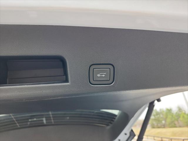 2026 GMC Acadia Denali AWD