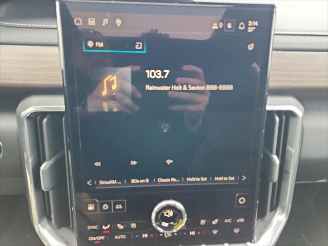 2026 GMC Acadia Denali AWD