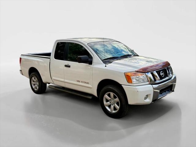 2014 Nissan Titan SV