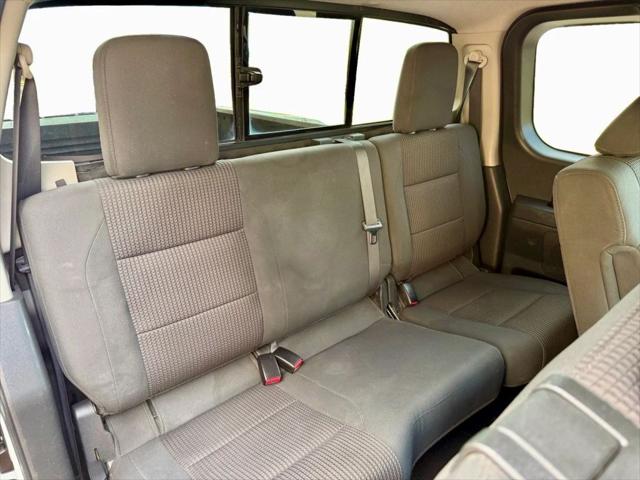 2014 Nissan Titan SV