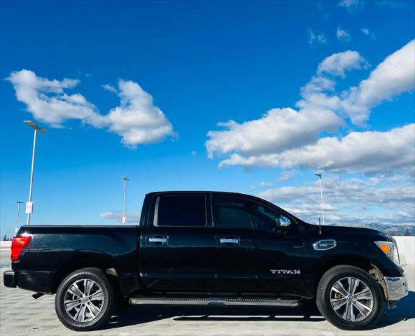 2017 Nissan Titan SL