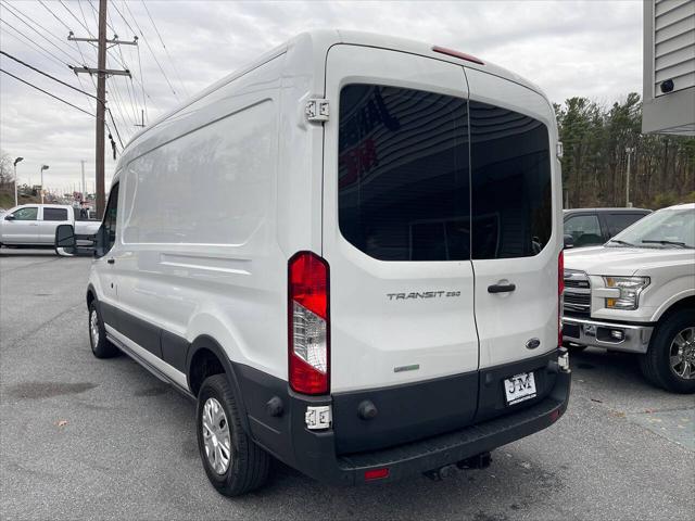 2015 Ford Transit 250 3dr LWB Medium Roof Cargo Van w/Sliding Passenger Side Door