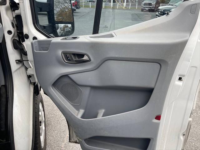 2015 Ford Transit 250 3dr LWB Medium Roof Cargo Van w/Sliding Passenger Side Door