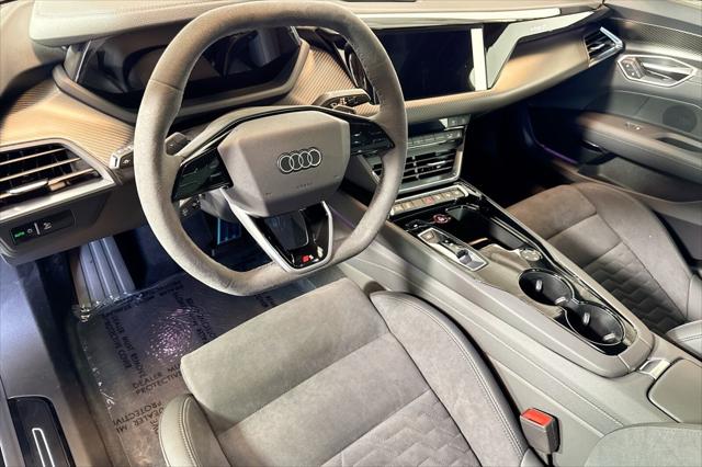 2026 Audi e-tron GT Premium Plus quattro