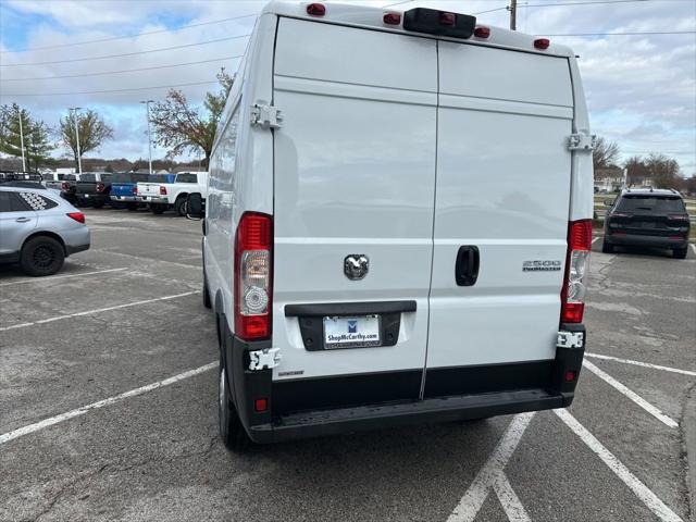 2026 Ram ProMaster 2500 Cargo Van Tradesman High Roof 159" WB w/Pass Seat