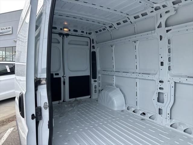 2026 Ram ProMaster 2500 Cargo Van Tradesman High Roof 159" WB w/Pass Seat