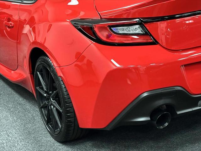 2025 Toyota GR86 Premium [15]