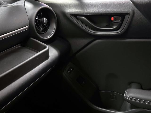 2025 Toyota GR86 Premium [28]