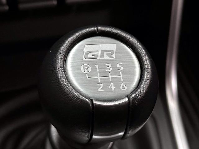 2025 Toyota GR86 Premium [29]