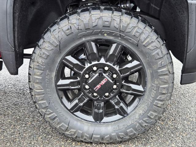 2026 GMC Sierra 2500HD Crew Cab, Standard Bed, AT4, 4WD