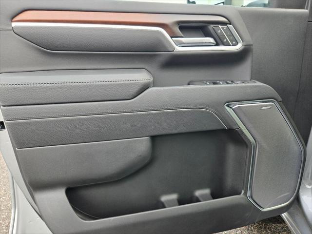 2025 GMC Sierra 2500HD 4WD Crew Cab Standard Bed Denali