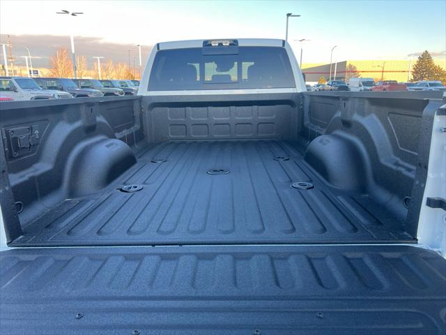 2026 Ram 3500 Tradesman Crew Cab 4x4 8' Box
