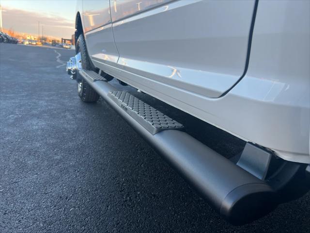 2026 Ram 3500 Tradesman Crew Cab 4x4 8' Box