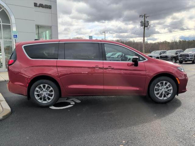 2026 Chrysler Pacifica Limited AWD