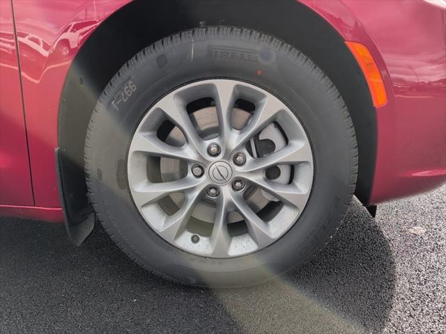 2026 Chrysler Pacifica Limited AWD