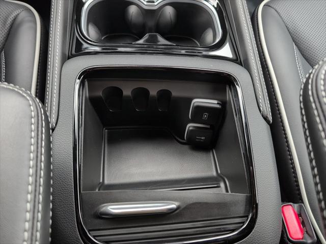 2026 Chrysler Pacifica Limited AWD