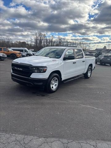 2024 RAM 1500 Tradesman Crew Cab 4x4 57 Box 2024 RAM 1500 Tradesman Crew Cab 4x4 57 Box