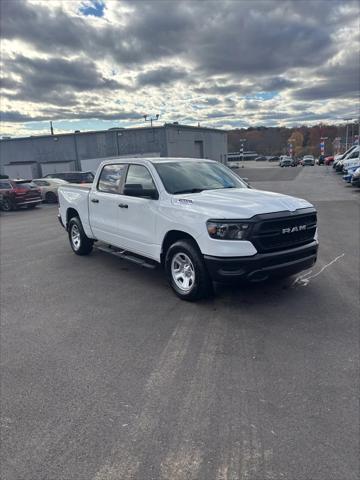 2024 RAM 1500 Tradesman Crew Cab 4x4 57 Box 2024 RAM 1500 Tradesman Crew Cab 4x4 57 Box