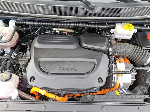 2024 Chrysler Pacifica Hybrid Pinnacle