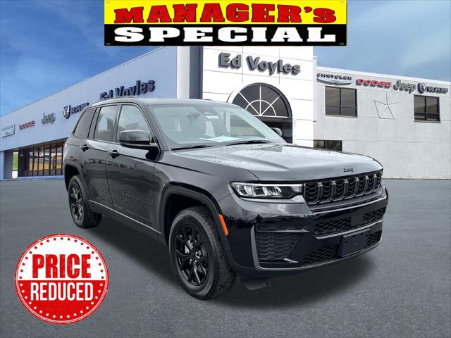 2026 Jeep Grand Cherokee GRAND CHEROKEE LAREDO ALTITUDE 4X4