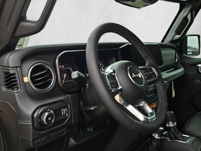 2026 Jeep Wrangler 4-Door Sahara 4x4