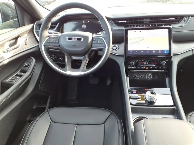 2025 Jeep Grand Cherokee GRAND CHEROKEE L LIMITED 4X4 2025 Jeep Grand Cherokee GRAND CHEROKEE L LIMITED 4X4