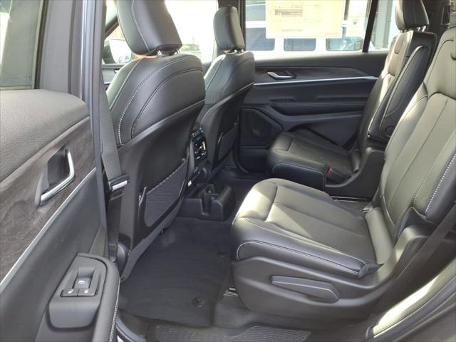 2025 Jeep Grand Cherokee Limited 4x4