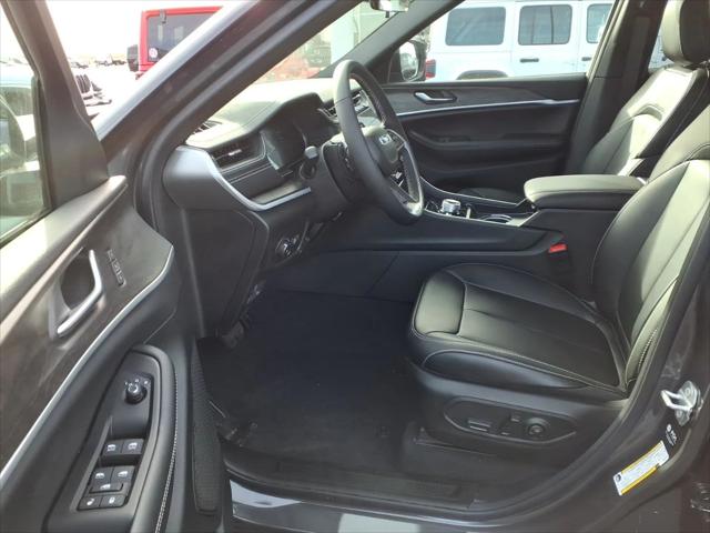 2025 Jeep Grand Cherokee Limited 4x4
