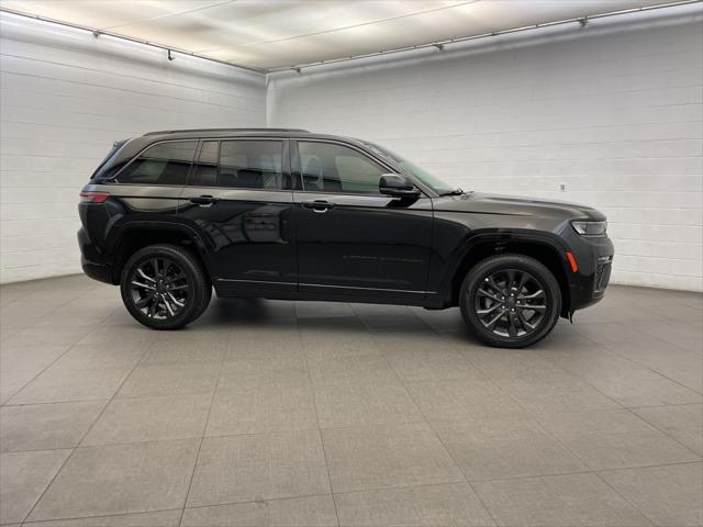 2026 Jeep Grand Cherokee GRAND CHEROKEE LIMITED RESERVE 4X4