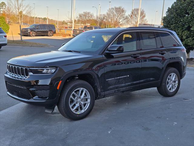 2025 Jeep Grand Cherokee GRAND CHEROKEE LAREDO 4X2 2025 Jeep Grand Cherokee GRAND CHEROKEE LAREDO 4X2