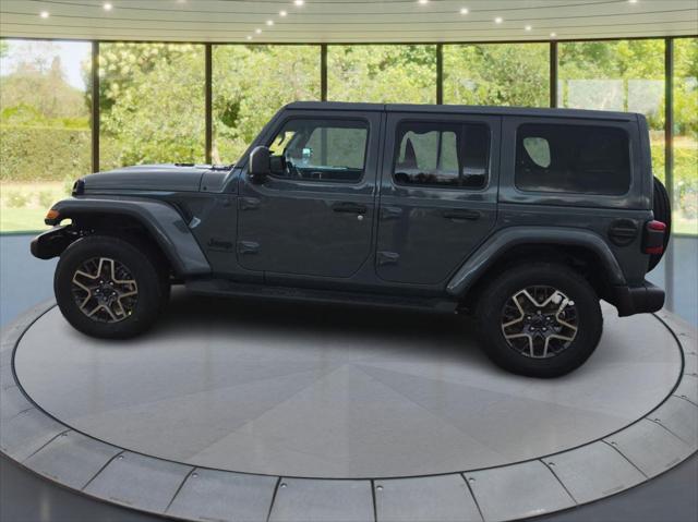 2026 Jeep Wrangler 4-Door Sahara 4x4