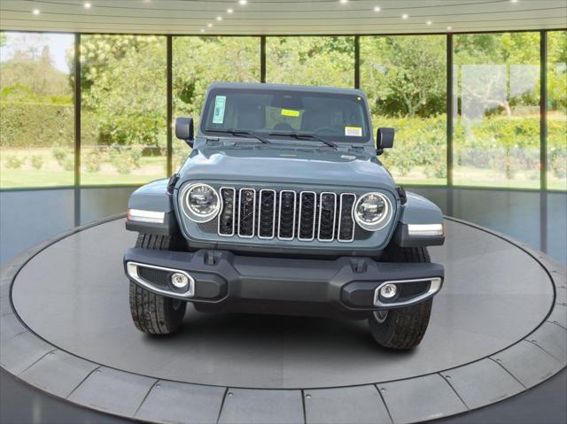 2026 Jeep Wrangler 4-Door Sahara 4x4