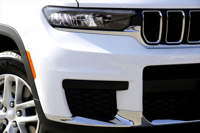 2025 Jeep Grand Cherokee GRAND CHEROKEE L LAREDO X 4X2