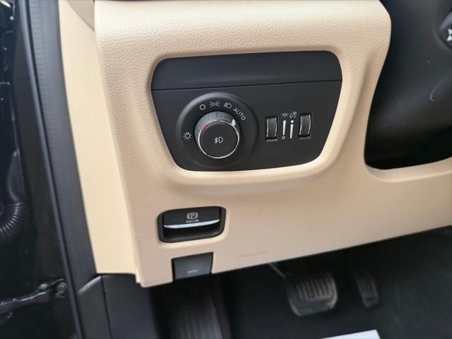 2026 Jeep Grand Cherokee Limited 4x2