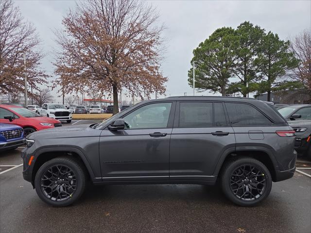 2025 Jeep Grand Cherokee GRAND CHEROKEE SUMMIT 4X4